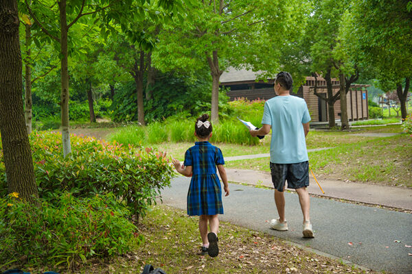 自然探索日 · 父亲节,南通民办惠立幼儿园
